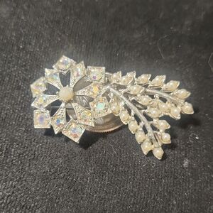 Vintage Silver and Pearl Floral Brooch